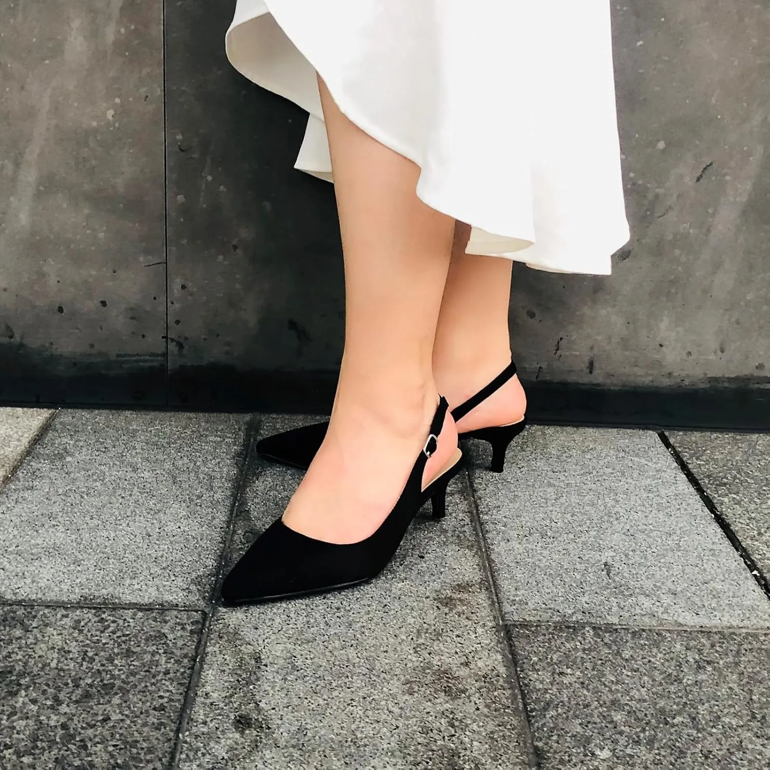 GENSHUO Low Kitten Heels Women's Slingback Dressy Pumps Pointed Closed Toe Ankle Strap Elegant Wedding Pumps Formal Comfortable Shoes