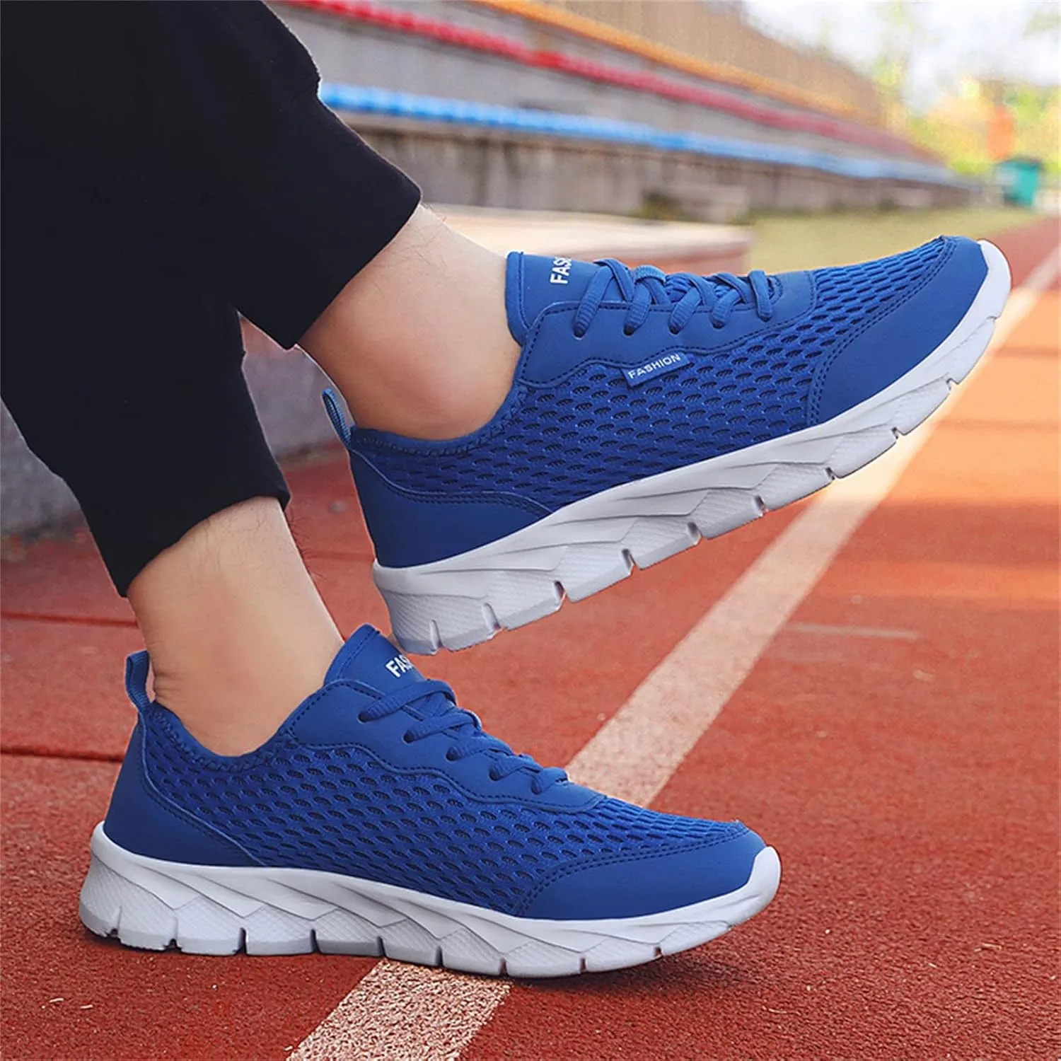 Men's Breathable Mesh Running Shoes Lightweight Breathable Slip on Running Shoe Men's Breathable Barefoot Shoes