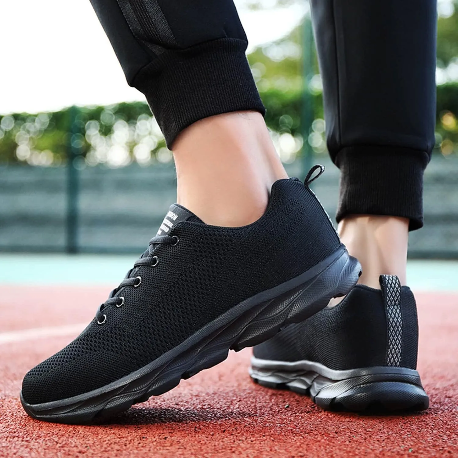 Men's Minimalist Barefoot Shoes Lightweight Breathable Slip on Running Shoe Memory Foam Versatile Shoes for Men